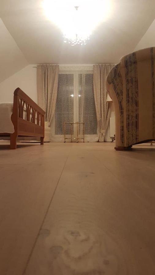 Haus Rheinland Appartement Bornheim  Buitenkant foto
